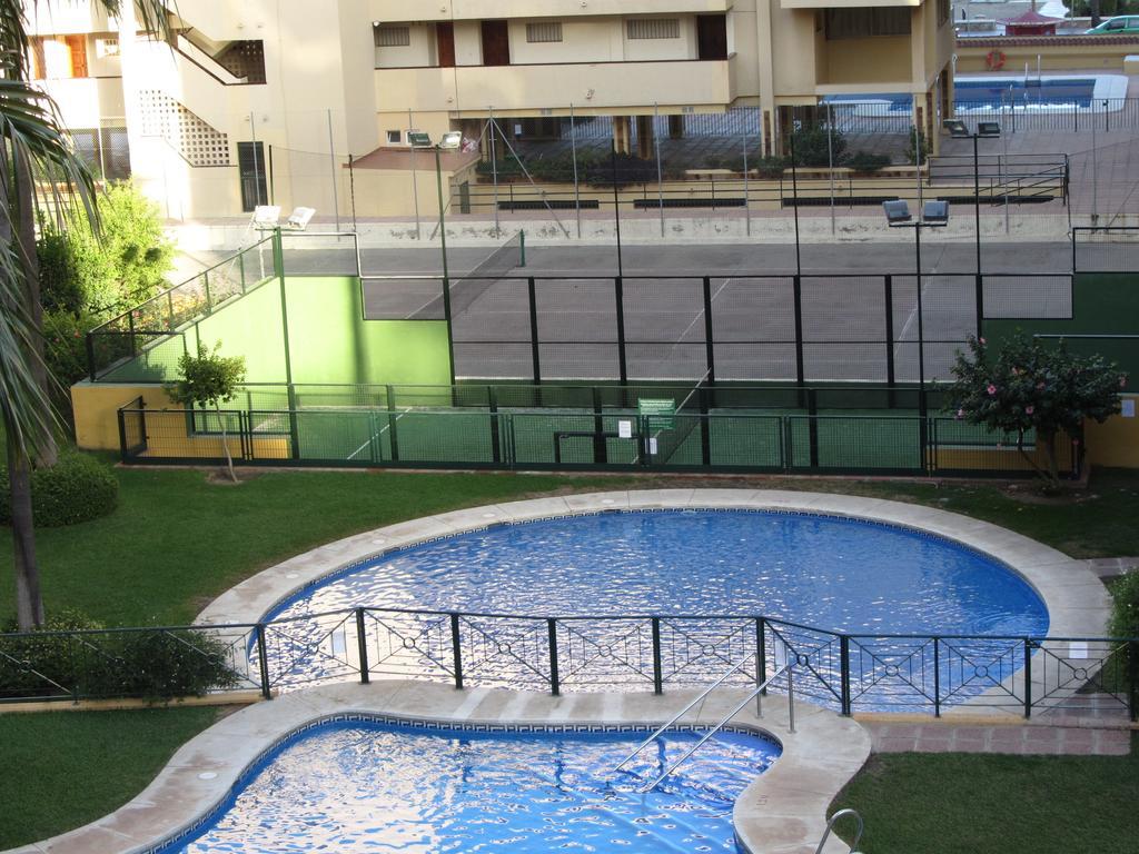 Apartamento Residencial Bajondillo Торремолинос Номер фото